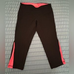 Old Navy Active Pink and Black Leggings, perfect condition – worn just one time.